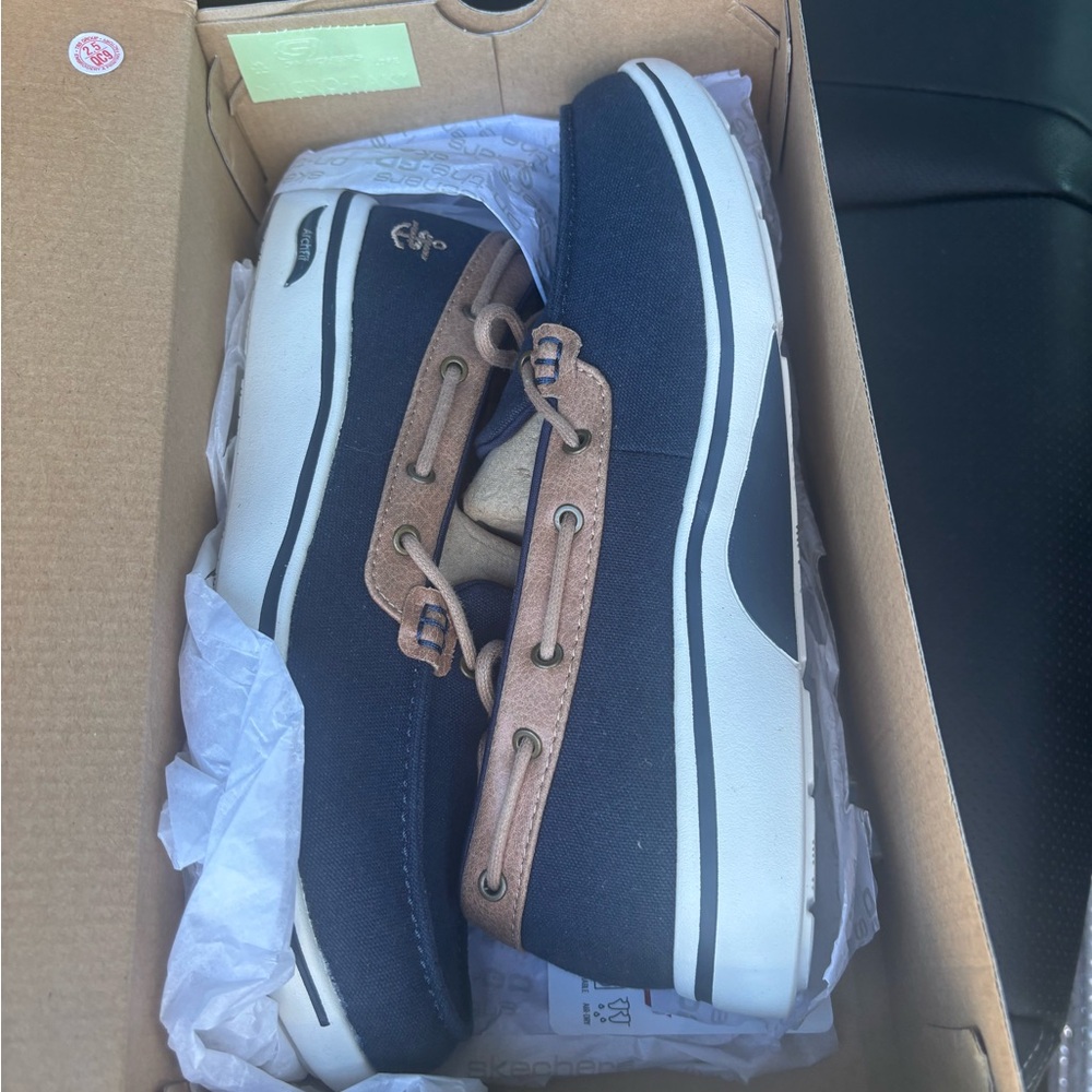 NWT Skechers Navy and Tan Boat Shoes